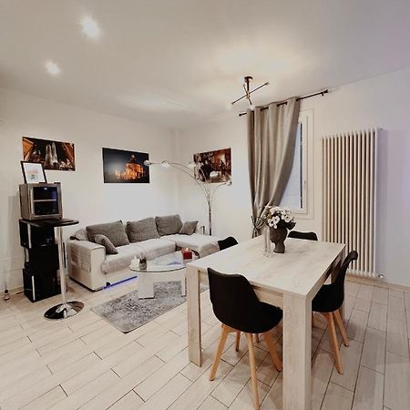 Futura Suite Apartment Bologna Bagian luar foto