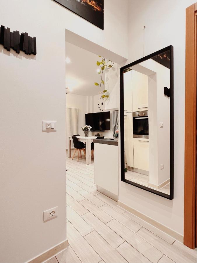 Futura Suite Apartment Bologna Bagian luar foto